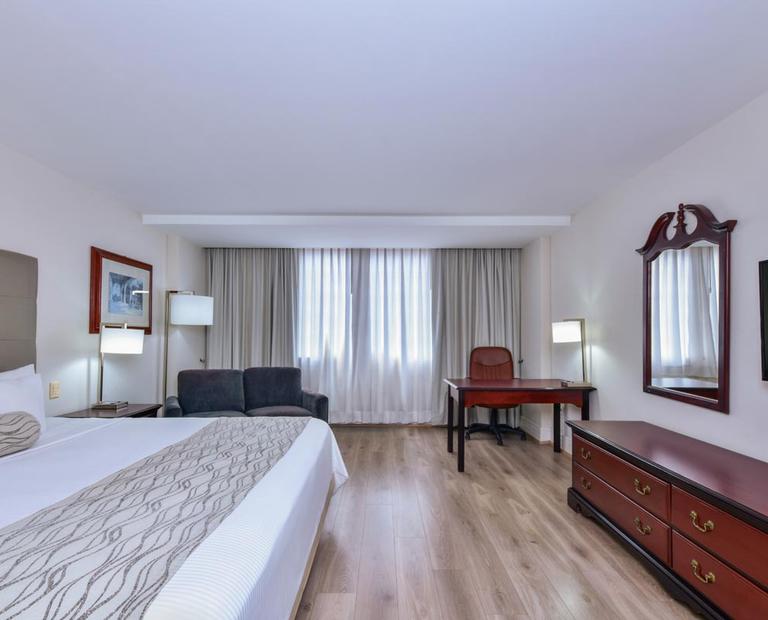 De Lujo cama King Size Krystal® Satélite María Bárbara Ciudad de México De Lujo cama King Size Krystal® Satélite María Bárbara Ciudad de México