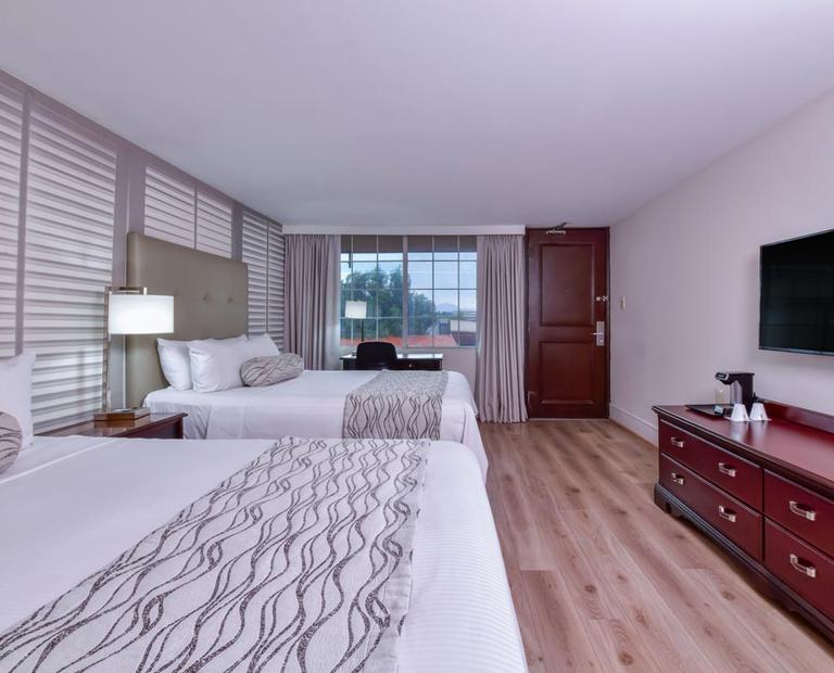 Estándar dos camas Krystal® Satélite María Bárbara Ciudad de México Estándar dos camas Krystal® Satélite María Bárbara Ciudad de México